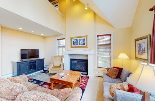 Proctorsville Condo | 188 m² Condo ∙ 3 bedrooms ∙ 14 guests