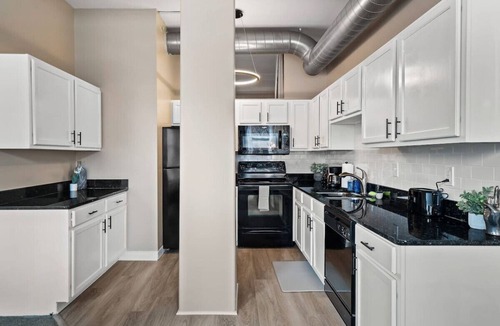 Downtown Cleveland Apartment | 2 BDR Living in the Heart of Downtown CLE