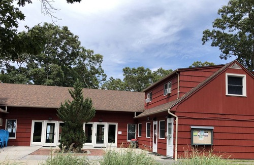 Wading River RV Rental | 2 Bedroom Apartment with Access to LI Sound