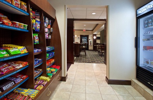 Stow Condo | 2 Bedroom | Comfortable Suite Near Cleveland