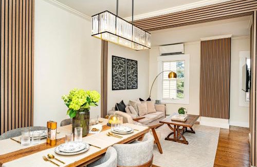 College Hill Apartment | 2 bedroom urban chic right on the Brown University campus
