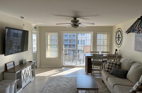North Wildwood House | 2 Br Ocean View Penthouse Steps To Beach