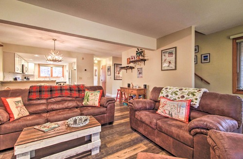 Killington Apartment | 2-story Townhouse - 1 Mi to Killington Ski Area!