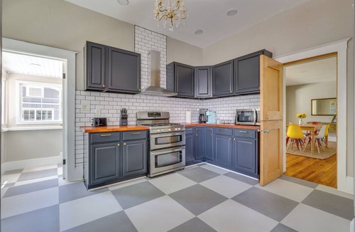 Eustis House | 2-Unit Bundle in Eustis: Walk to Ferran Park!