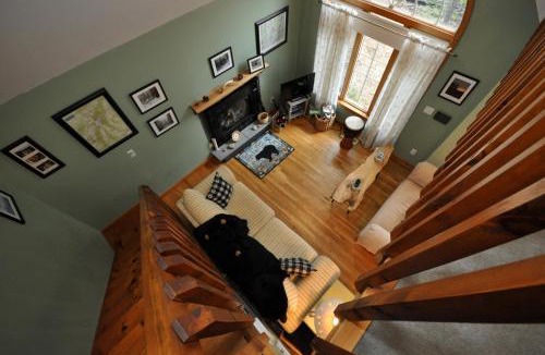 Intervale House | 205 Town Hall Road