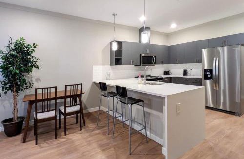 Dunellen Apartment | 213 Brand New 3 Bedroom 2 Bath 1 Full Kit 1 Liv