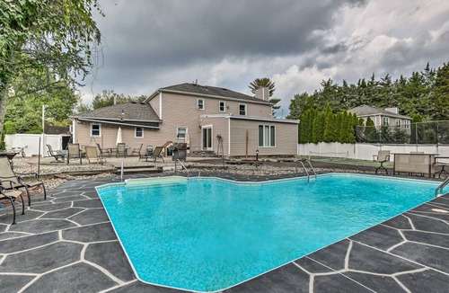Adelphia House | 222 m² House ∙ 3 bedrooms ∙ 8 guests
