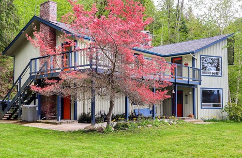 Matlock House | 222 m² House ∙ 4 bedrooms ∙ 8 guests