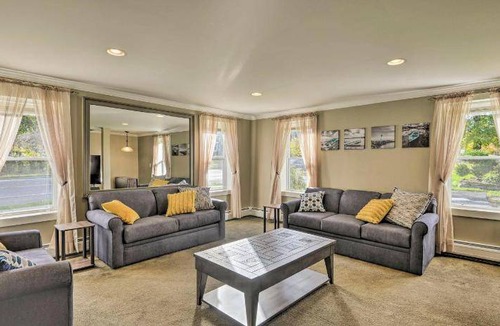 Burdett House | 223 m² House ∙ 3 bedrooms ∙ 10 guests
