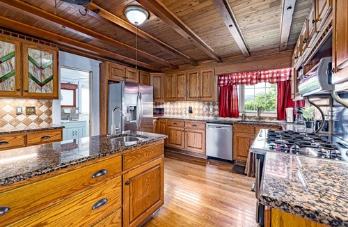 Fishers Hill House | 242 m² House ∙ 3 bedrooms ∙ 15 guests