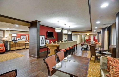 Newtonville Hotel | 26 m² Hotel ∙ 127 guests