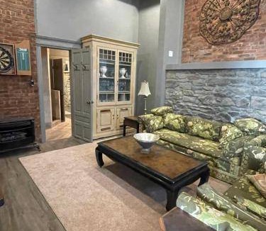 Little Falls Apartment | 279 m² Apartment ∙ 3 bedrooms ∙ 10 guests