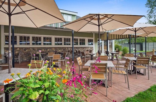 South Burlington Hotel | 28 m² Hotel ∙ 127 guests
