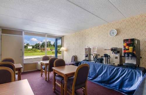 Wytheville Hotel | 28 m² Motel ∙ 4 guests