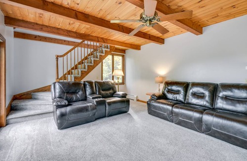 Milton House | 285 m² House ∙ 3 bedrooms ∙ 6 guests