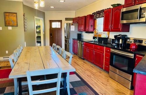 Paradise Point House | 3 Bears Lodge | Enjoy a Private Hot Tub & Lake Access!