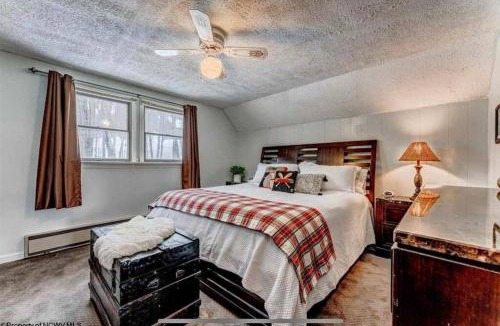Terra Alta House | 3 Bedroom Cabin at Alpine Lake, near Deep Creek-WISP Resort
