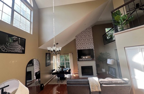 Lake Arbor Condo | 3-bedroom condo in charming Bowie with AC