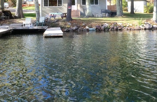 Poultney Cottage | 3 bedroom Cottage at Waters Edge with Spectacular view of water and mountains