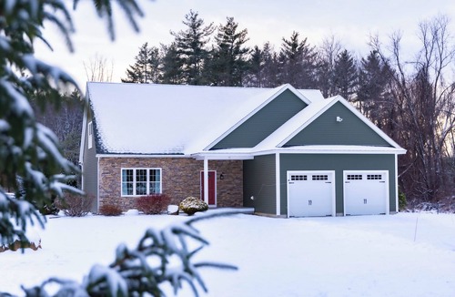 Berwick House | 3-bedroom hidden gem house in New Hampshire with fire pit