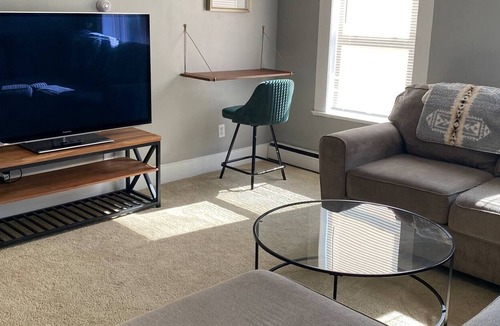 Greenwich Apartment | 3 Bedroom Rental nearby Saratoga Springs Race Track & Casino and Glens Falls NY!