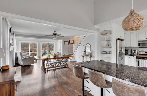 Stillwater House | 3 bedroom waterfront home. Stillwater Serenity, Saratoga Excitement.