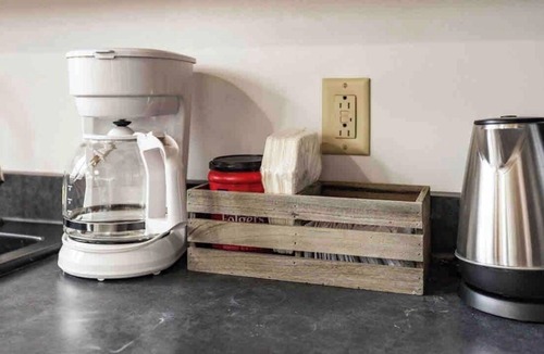 Rochester Apartment | <3> NY Style Centric Loft with King Bed by Park av