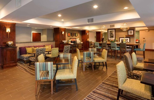 South Plainfield Hotel | 30 m² Hotel ∙ 127 guests