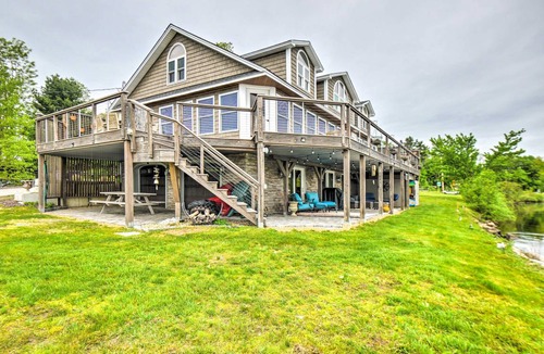 Enfield House | 329 m² House ∙ 4 bedrooms ∙ 8 guests