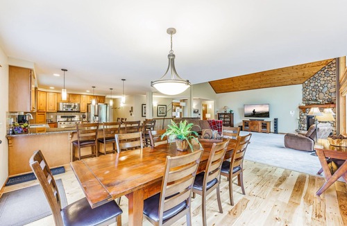 Cle Elum House | 3rd Night FREE NOW-Ultimate Private Family Compound, 3+ acres-GameRm