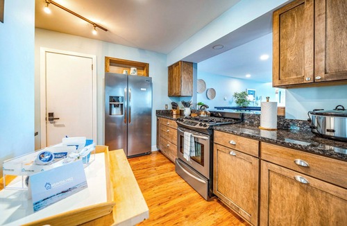 Gold Coast Condo | 4-Bedroom Beachfront Condo – Just Steps from Ocean City's Shore!
