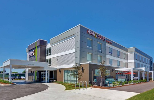 Williston North Hotel | 46 m² Hotel ∙ 127 guests