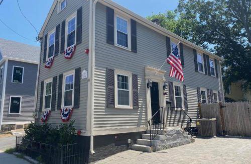 Salem House | 46 m² Motel ∙ 4 guests