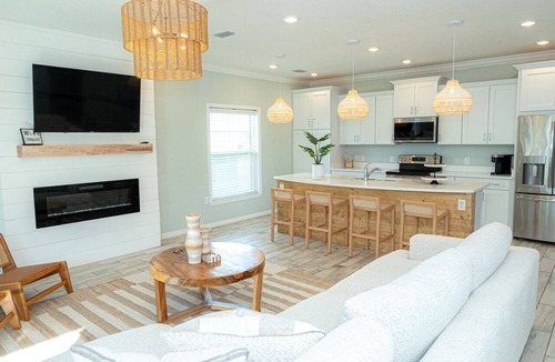 Ono Island Villa | 4bd villa, pools, golf, fitness, beach club access
