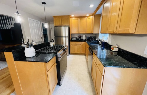 Mount Holly House | 4Miles to JG/Okemo, Spacious, Stylish & Comfy Home