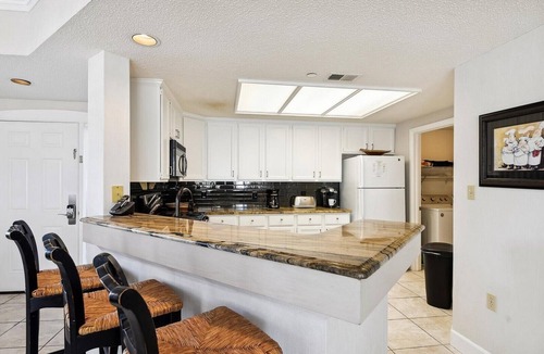Palmetto Dunes Villa | 501 Windsor Place ~ Enjoy 5th Floor Ocean Views from Updated 2br Villa!