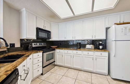 Palmetto Dunes Villa | 501 Windsor Place ~ Enjoy 5th Floor Ocean Views from Updated 2br Villa!