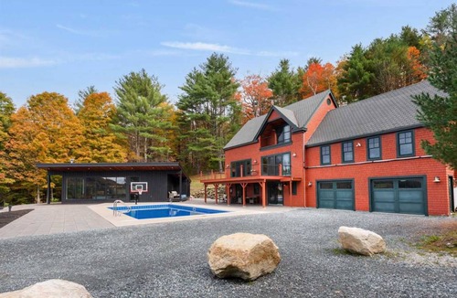 Woodstock House | 548 m² House ∙ 3 bedrooms ∙ 6 guests