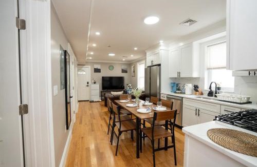 Codman Square Apartment | 558-2 3BR Boston - Modern Nest near Franklin Park