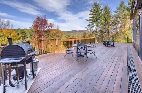 Quechee House | 5BD, 4BT With Stunning Mountain Views, Wet Bar And Game Room