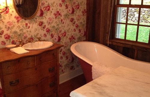 Manchester Center Other | 6 Bedroom House, Amazing Skiing, Fly-fishing, Outlet Shopping, Antiquing