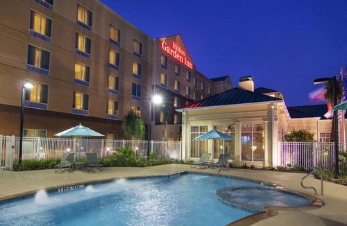 Pearland Hotel | 60 m² Hotel ∙ 127 guests
