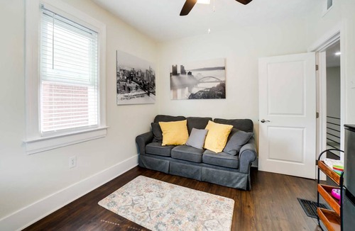 Shadyside House | 60 m² House ∙ 2 bedrooms ∙ 6 guests