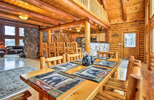 Twin Mountain House | 607 m² House ∙ 3 bedrooms ∙ 18 guests