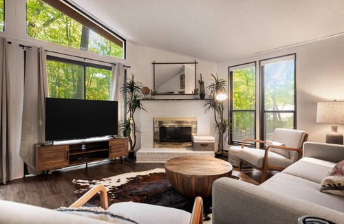 The Woods Ski Chalet | 62 m² Chalet ∙ 2 bedrooms ∙ 5 guests