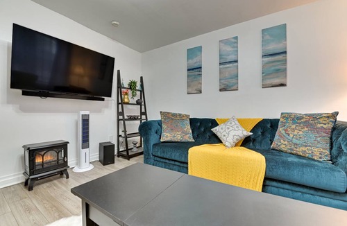 Albany Apartment | 69 m² Apartment ∙ 2 bedrooms ∙ 5 guests