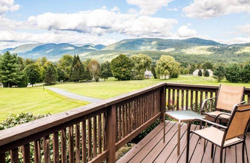 Manchester Center House | 69 m² Motel ∙ 127 guests