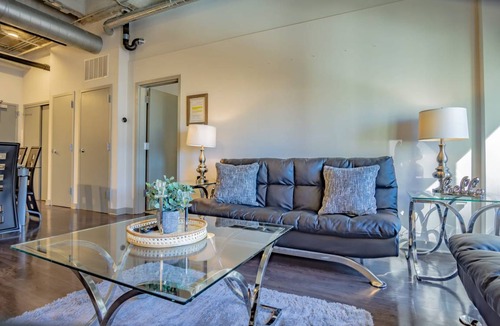 SoNo Apartment | 70 m² Apartment ∙ 1 bedroom ∙ 3 guests