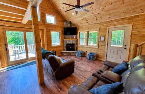 Bethlehem House | 73R 73R Brand new log home on quiet side