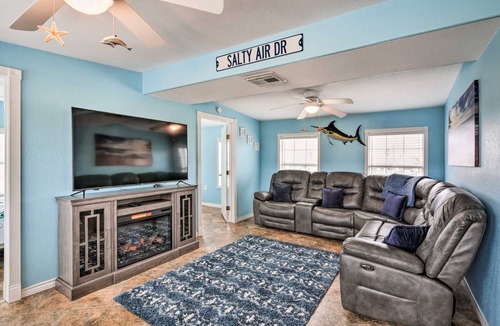 Surfside Beach House | 74 m² House ∙ 2 bedrooms ∙ 6 guests